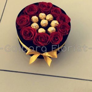 باکس استوانه 9 شاخه رز هلندی ممتاز قرمز با شکلات