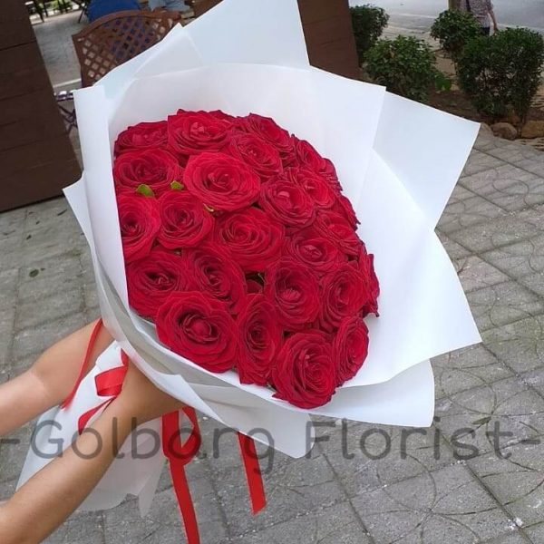 دسته گل رز هلندی گلبرگ فلوریست