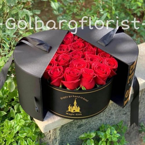 باكس سورپرايزی استوانه رز هلندی ممتاز گلبرگ فلوریست