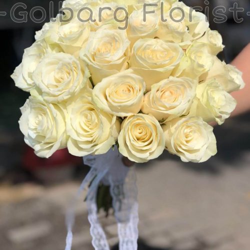 دسته گل عروس رز سفید 2 گلبرگ فلوریست