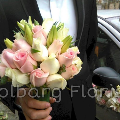 دسته گل عروس گلبرگ فلوریست 4